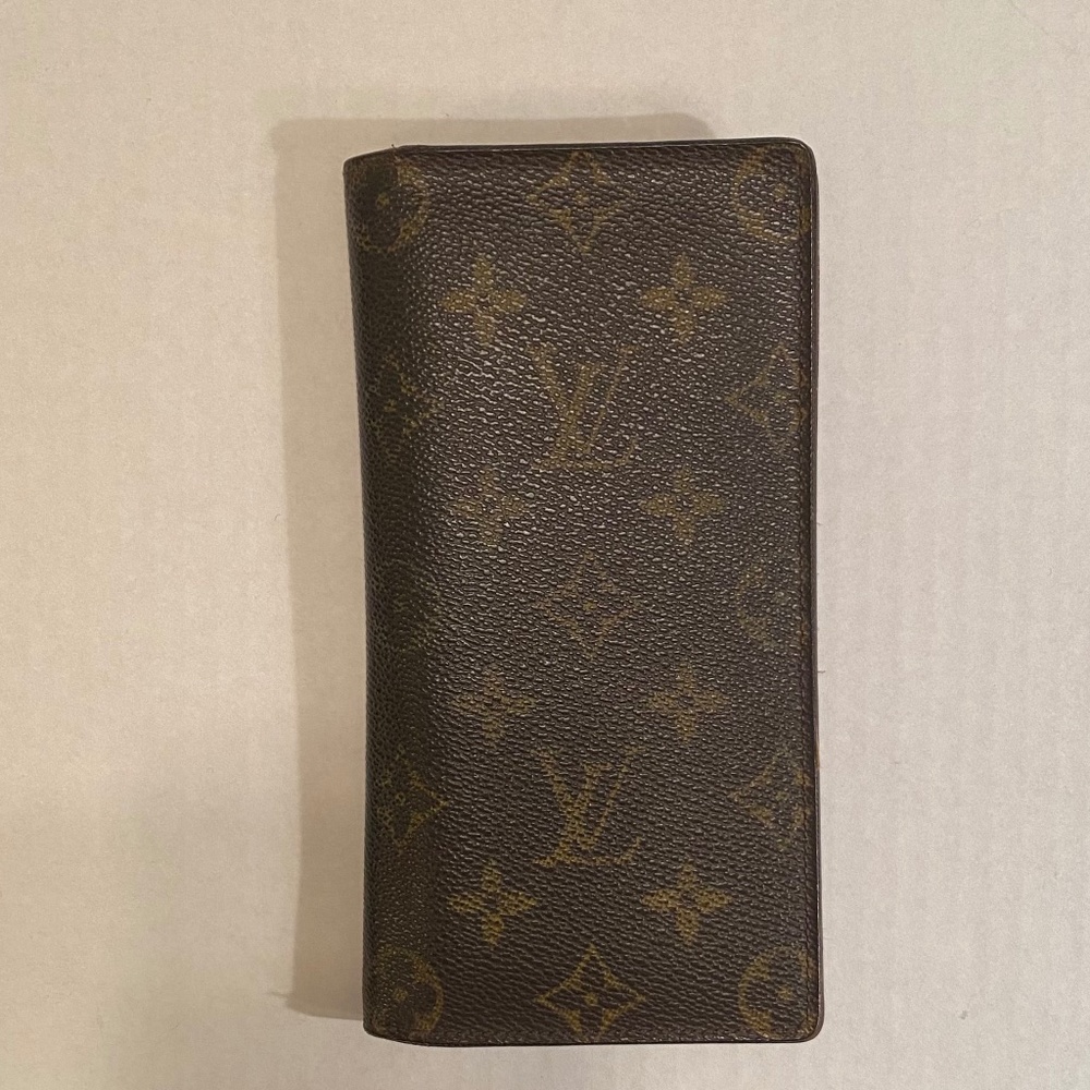 Louis Vuitton Checkbook/Long Wallet
